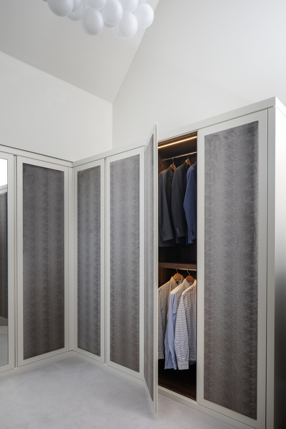 Hampshire famility residence | Master dressing room bespoke wardrobes | Interior Designers